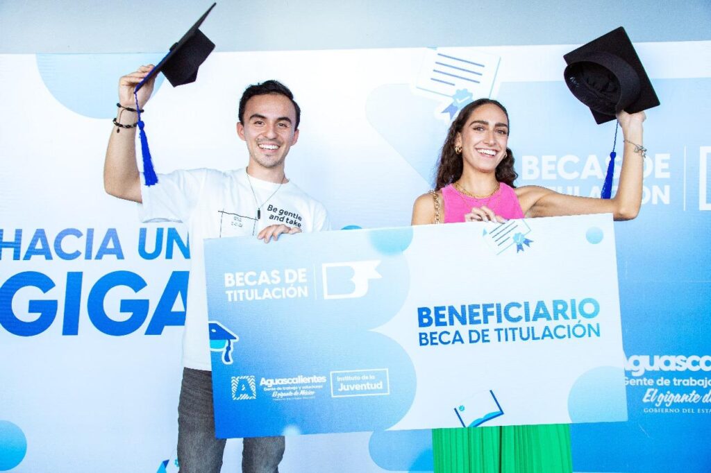 CONTINÚA ABIERTA LA CONVOCATORIA PARA BECAS DE TITULACIÓN 2025; CIERRA ...